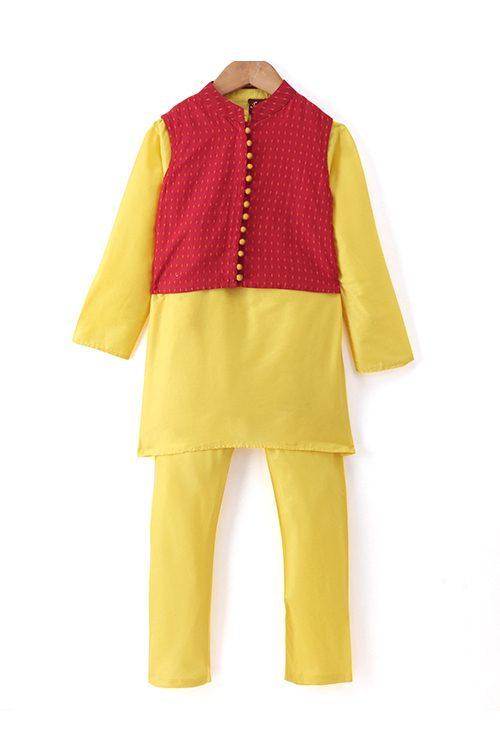 Twisha Boys Solid Kurta & Pyjama With Jacket - Yellow & Red