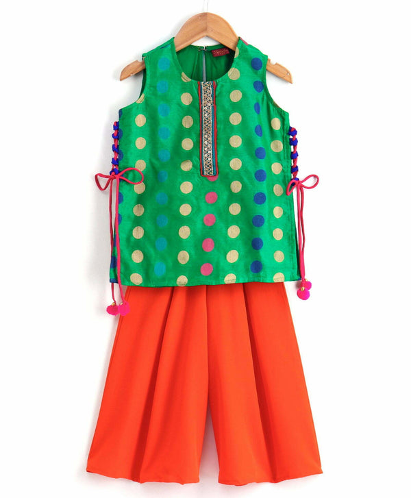 Sleeveles Kurta With Side Knot With Palazzo - Green & Orange